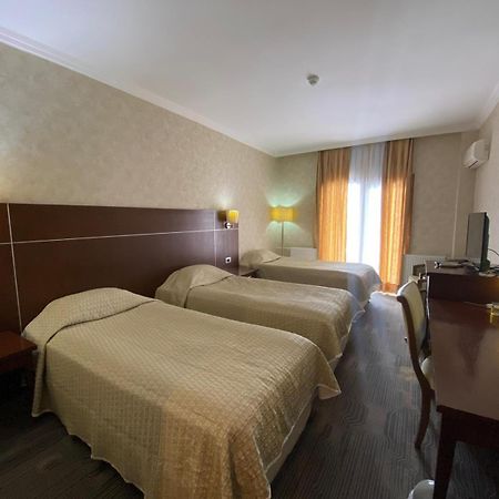 Queen Thermal Resort Hotel Emet Екстериор снимка