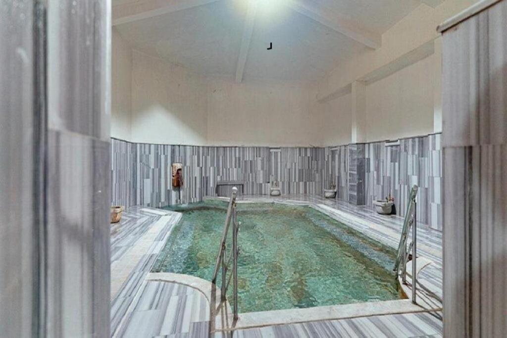 Queen Thermal Resort Hotel Emet Екстериор снимка